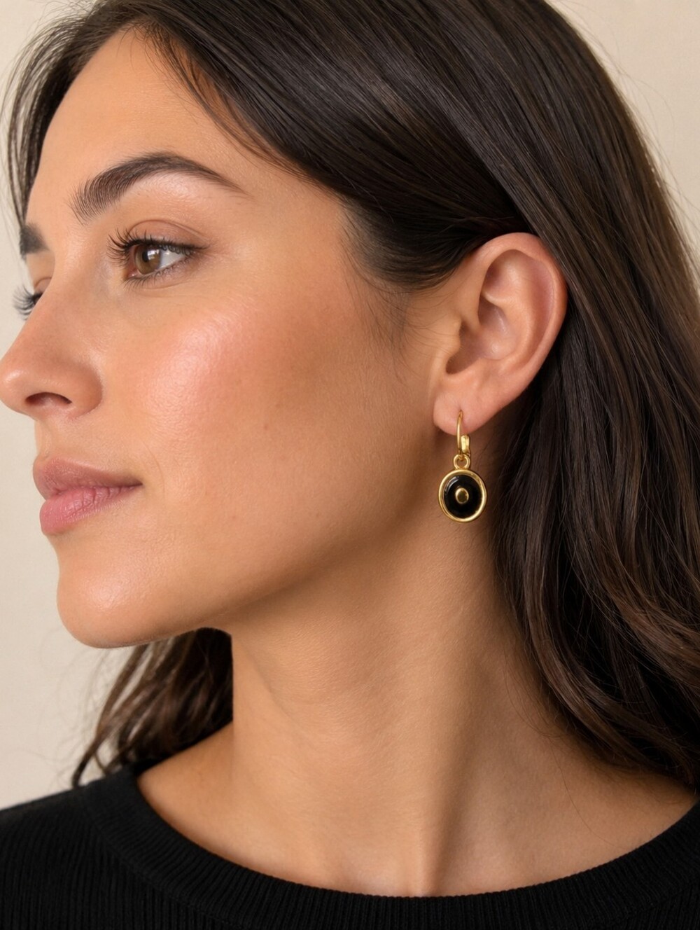 Vintage Liz‎ Claiborne Dainty Gold And Black Signed Lever Back Earrings
